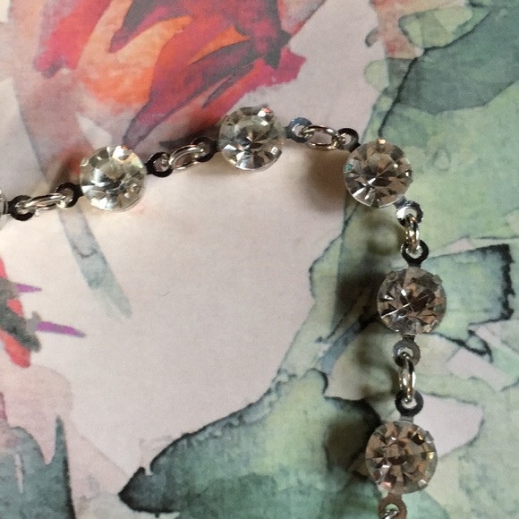 New! Crystal Ankle Bracelet - Picture 5 of 13